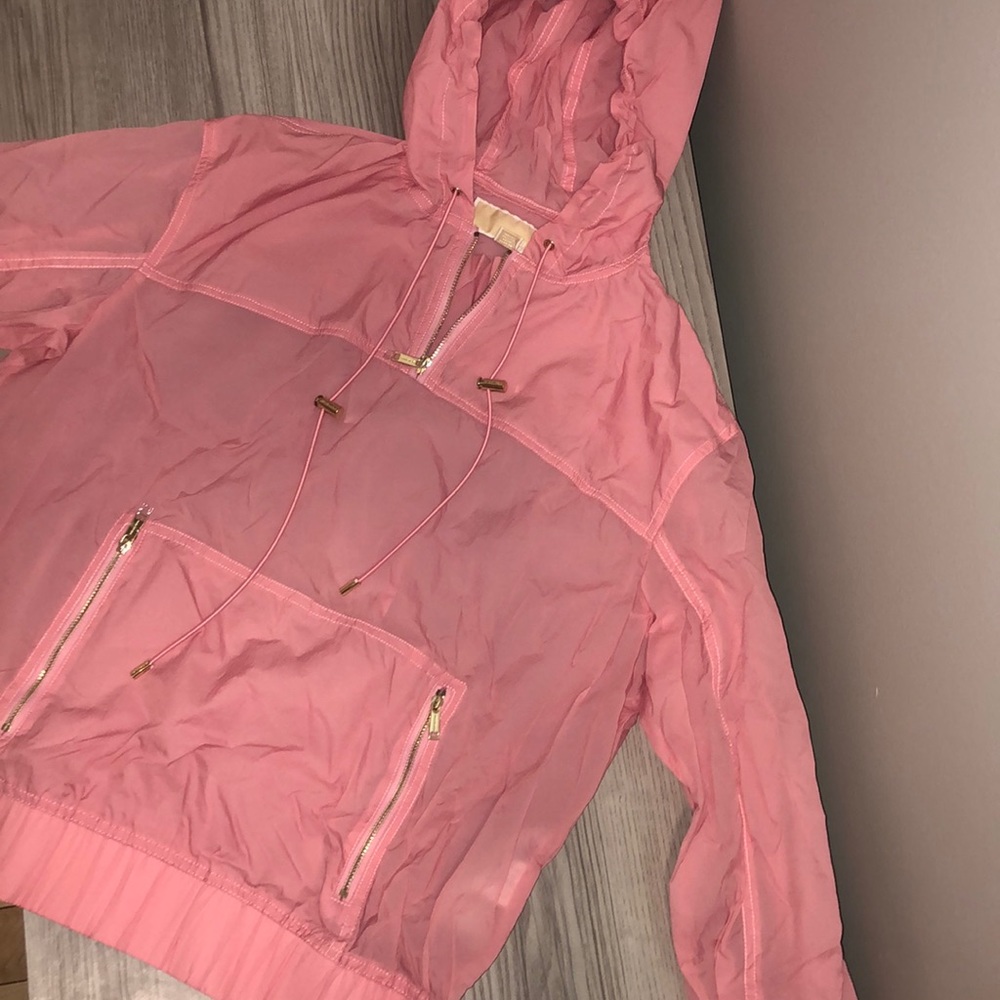 🌸🌸 Michael Kors Light Pink PulloverJacket 🌸🌸